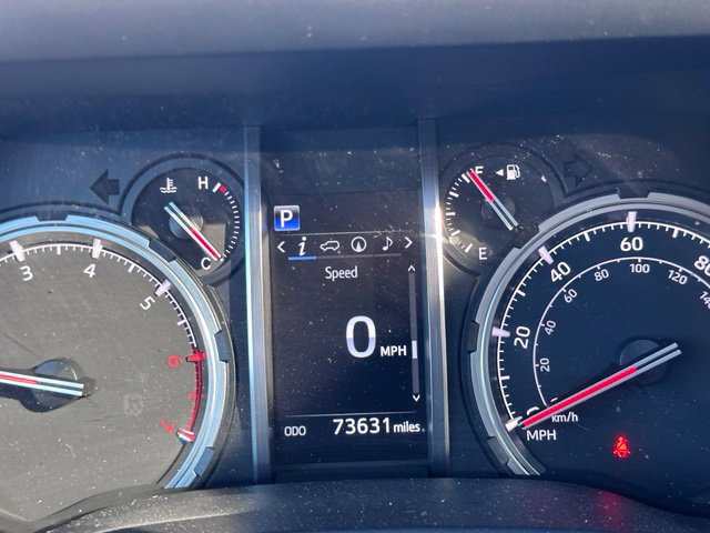 Used 2021 Toyota 4Runner TRD Off-Road Premium w/ Moonroof Package AWD/4WD image 13