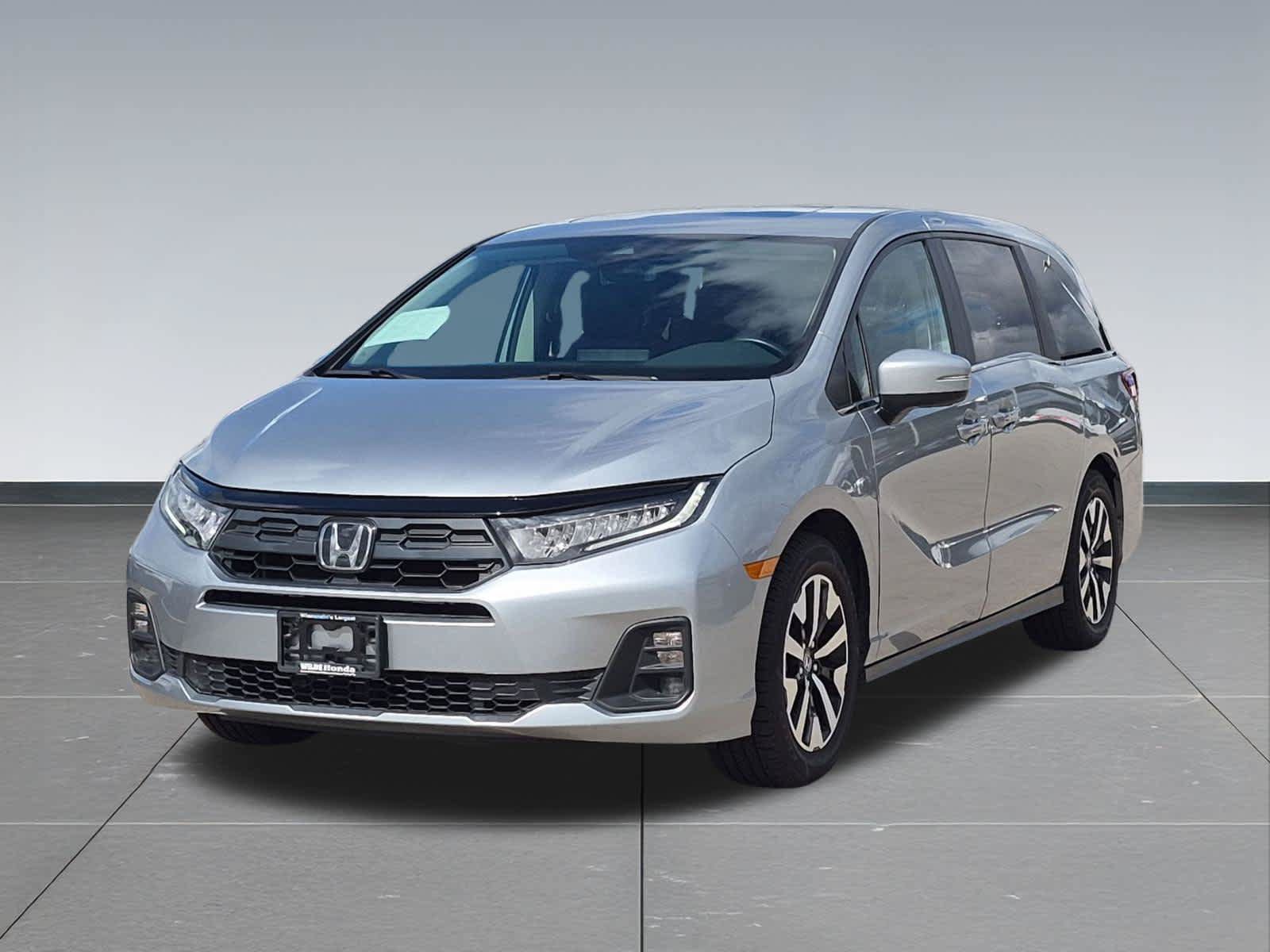 Certified 2025 Honda Odyssey EX-L image 10
