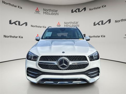 Used 2021 Mercedes-Benz GLE 450 4MATIC w/ AMG Line Exterior image 7