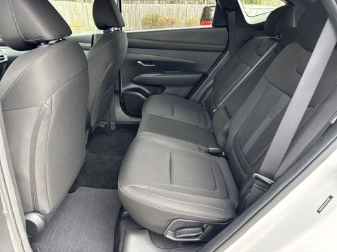 Used 2025 Hyundai Tucson SEL FWD image 10