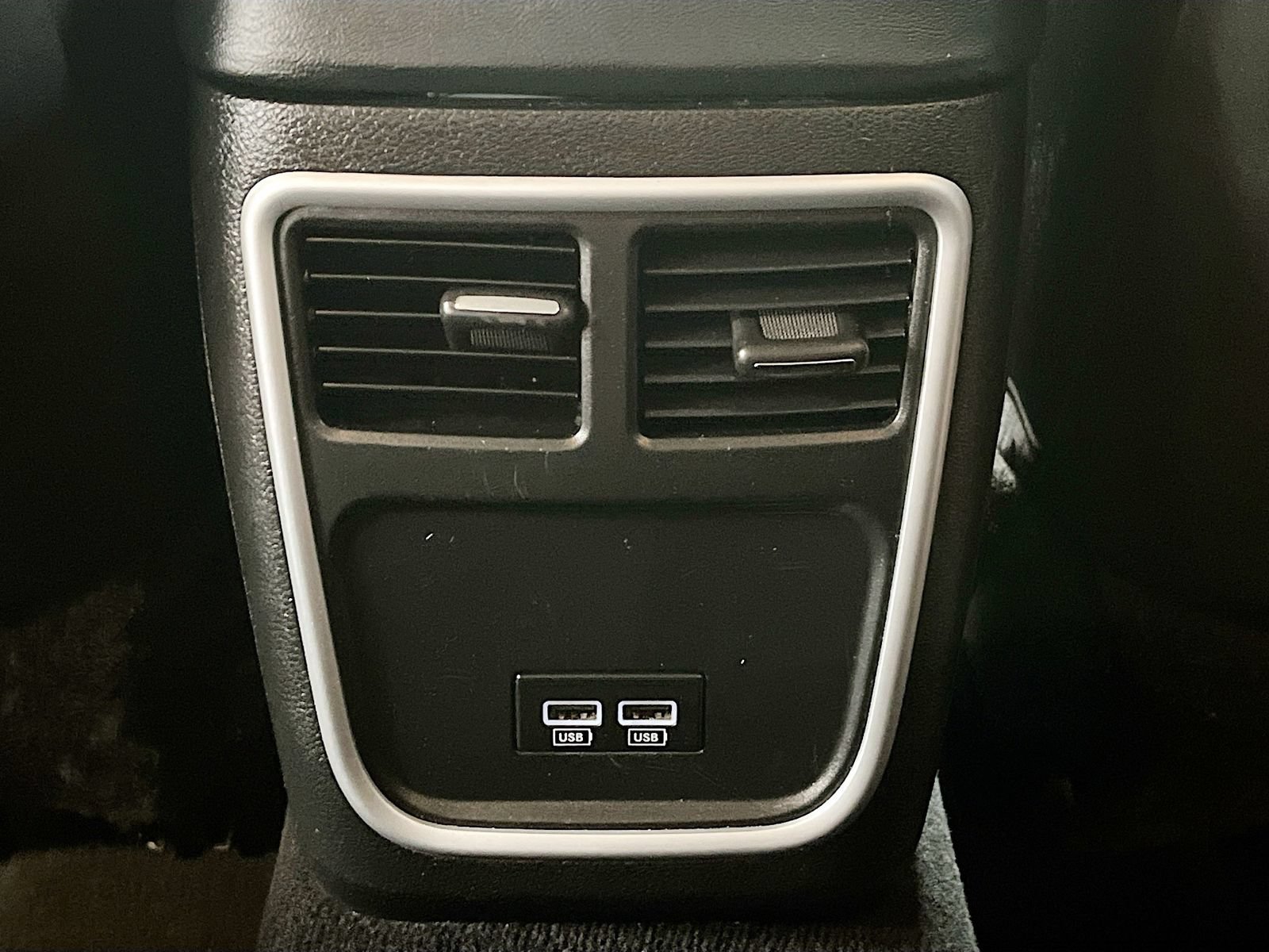Used 2023 Chrysler 300 Touring RWD image 23