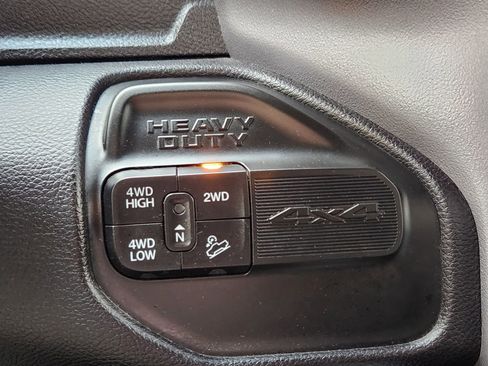 Used 2024 RAM 2500 Big Horn w/ Off Road Package image 20