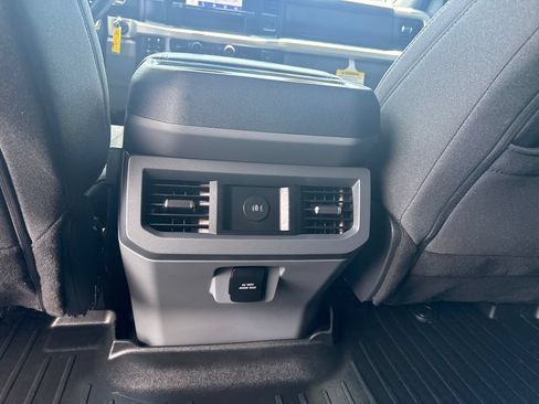 Used 2025 Ford F250 XLT w/ Snow Plow Prep Package AWD/4WD image 29