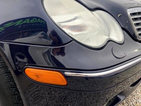 Used 2002 Mercedes-Benz C 240 Sedan image 6