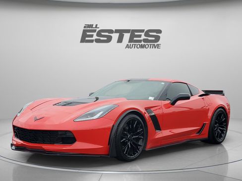 Used 2017 Chevrolet Corvette Z06 RWD image 1