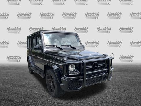 Used 2017 Mercedes-Benz G 63 AMG 4MATIC image 2