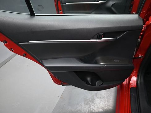 Certified 2023 Toyota Camry SE image 28