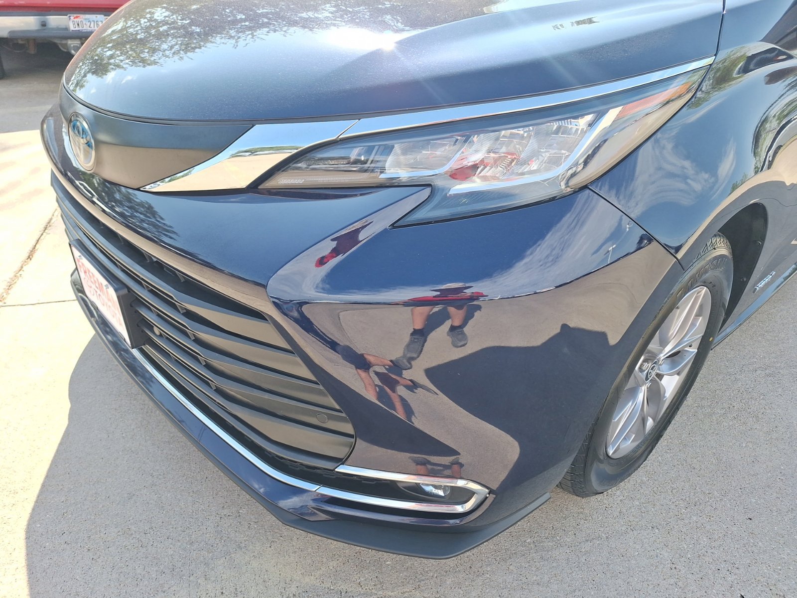 Used 2021 Toyota Sienna XLE FWD image 10