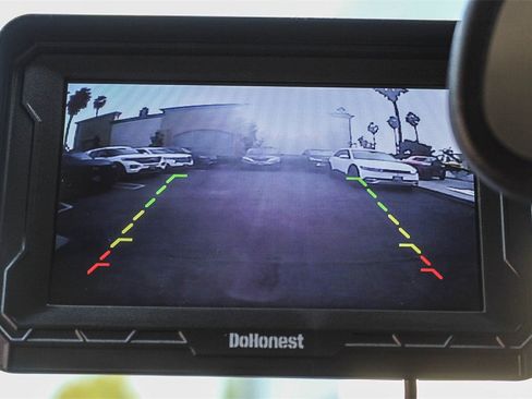 Used 2015 Cadillac SRX FWD image 24