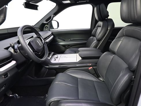 New 2025 Lincoln Navigator L Reserve w/ Jet Appearance Package image 13