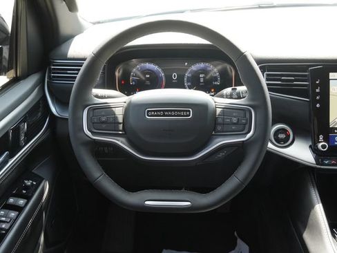 New 2026 Jeep Grand Wagoneer Limited AWD/4WD image 17