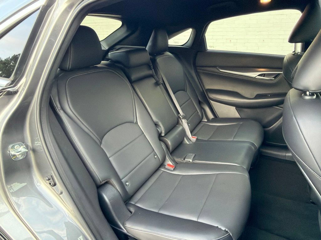 Used 2022 INFINITI QX55 Luxe w/ Accent Package AWD/4WD image 10