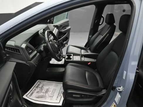 Used 2025 Honda Odyssey Sport-L image 15