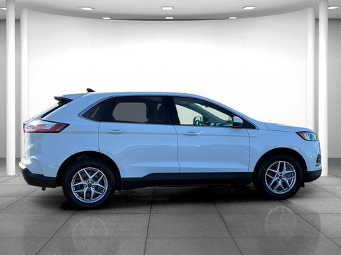 Used 2023 Ford Edge SEL AWD/4WD image 8