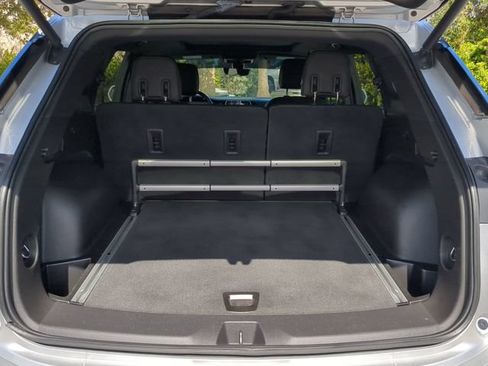 Used 2019 Chevrolet Blazer Premier w/ Sun and Wheels Package FWD image 15