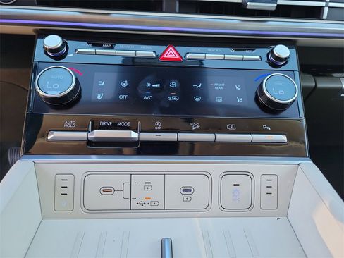 New 2025 Hyundai Santa Fe Calligraphy image 34