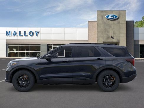 New 2026 Ford Explorer Tremor image 3