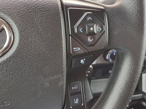Used 2023 Toyota Tacoma SR AWD/4WD image 15