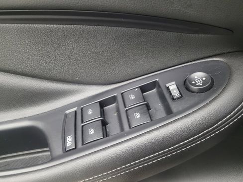 Used 2020 Buick Envision Essence image 27