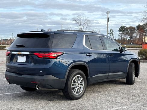 Used 2023 Chevrolet Traverse LT image 26