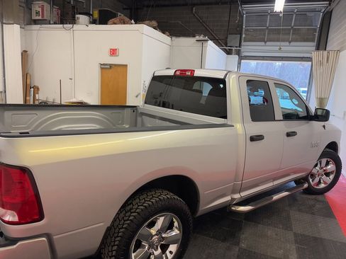 Used 2018 RAM 1500 Express w/ Express Value Package image 8