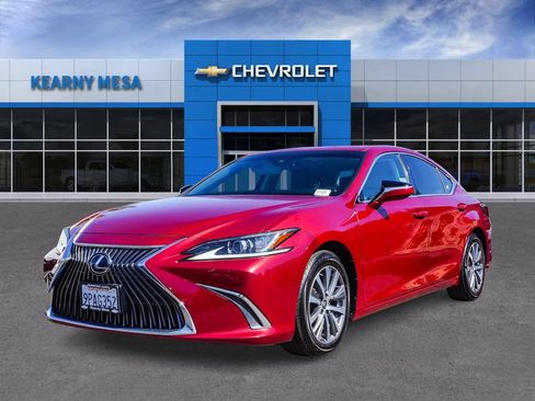 Used 2020 Lexus ES 350 w/ Premium Package FWD image 3