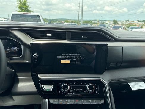 New 2026 GMC Sierra 1500 Denali w/ Denali Reserve Package AWD/4WD image 23