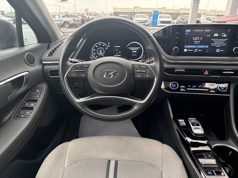 Used 2020 Hyundai Sonata SEL w/ Convenience Package FWD image 17
