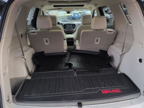 Used 2023 GMC Acadia Denali w/ Denali Technology Package image 27