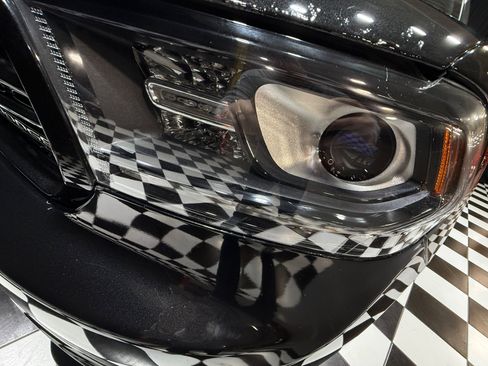 Used 2016 Dodge Durango SXT w/ Blacktop Package image 23