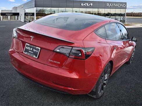 Used 2021 Tesla Model 3 Performance image 3