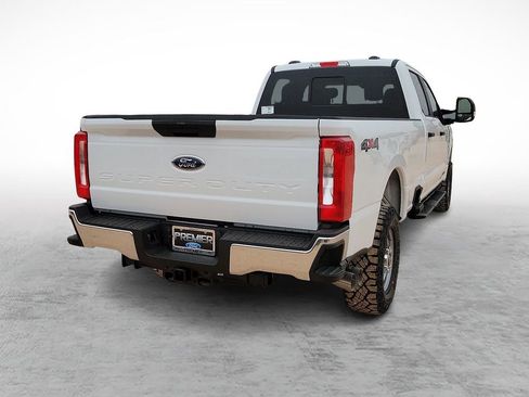 New 2026 Ford F250 XL w/ XL Off-Road Package image 10