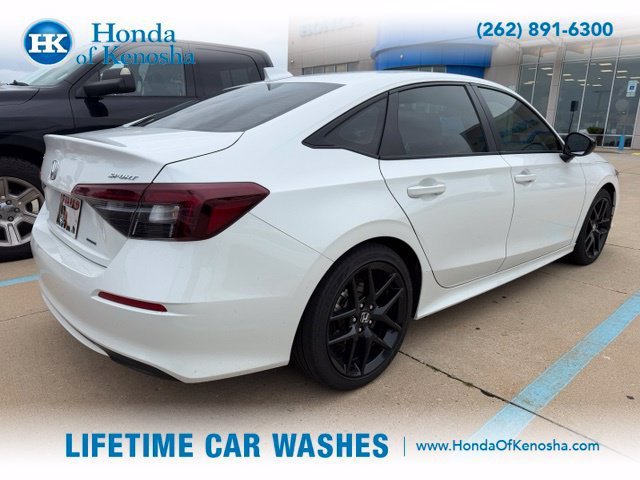 Used 2025 Honda Civic Sport image 2