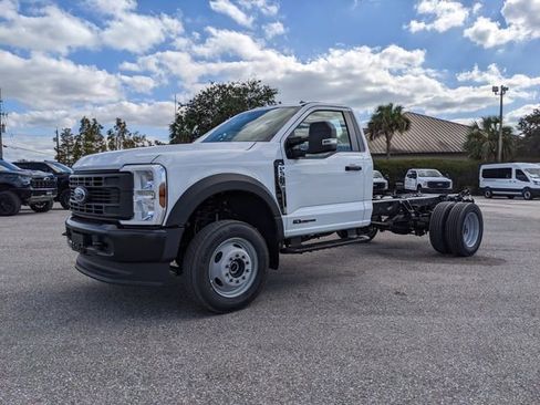 New 2026 Ford F550 4x4 Regular Cab Super Duty image 8