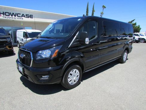 Used 2024 Ford Transit 350 XLT RWD image 4