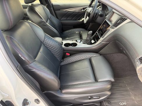 Used 2018 INFINITI Q50 Red Sport 400 w/ Cargo Package (L95) RWD image 15