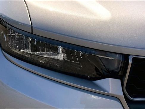New 2026 Jeep Grand Cherokee Limited AWD/4WD image 34