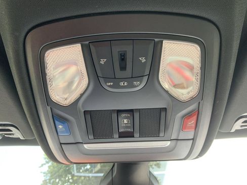 Used 2021 RAM 1500 Big Horn AWD/4WD image 46