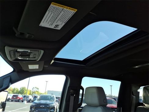 New 2026 Chevrolet Silverado 2500 LTZ w/ LTZ Premium Package image 8