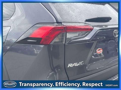 Used 2023 Toyota RAV4 XLE Premium AWD/4WD image 11