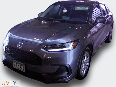 Used 2023 Honda HR-V LX image 3