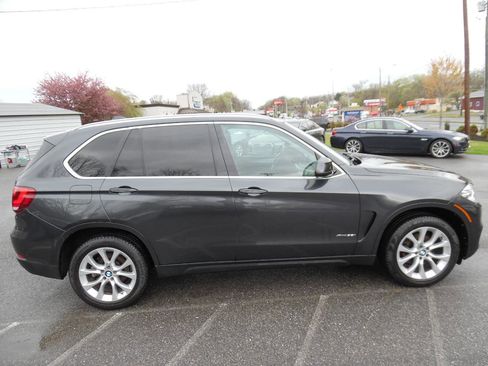 Used 2015 BMW X5 xDrive35i w/ Premium Package AWD/4WD image 7