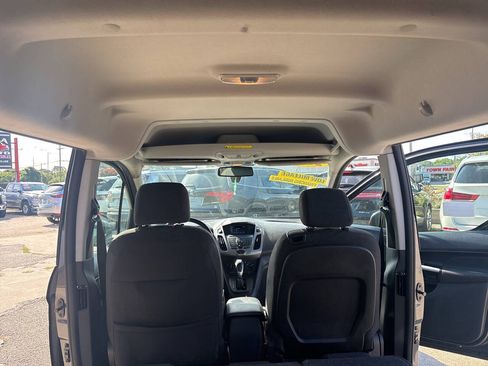 Used 2016 Ford Transit Connect XLT FWD image 15