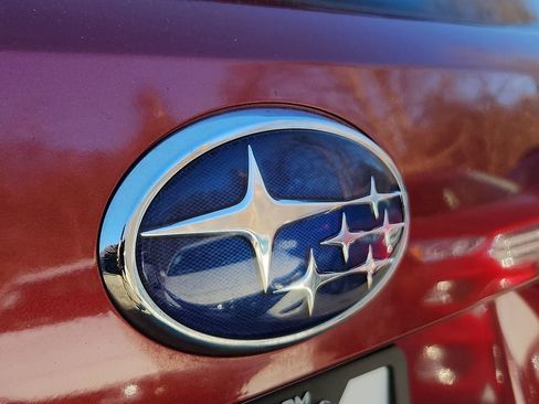 Used 2020 Subaru Forester Premium image 29