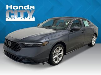 Used 2025 Honda Accord LX video 1
