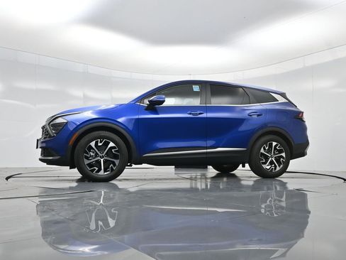 Certified 2024 Kia Sportage EX FWD image 43