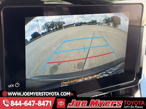 Used 2026 Toyota Corolla LE image 19