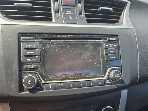 Used 2015 Nissan Sentra SV FWD image 14