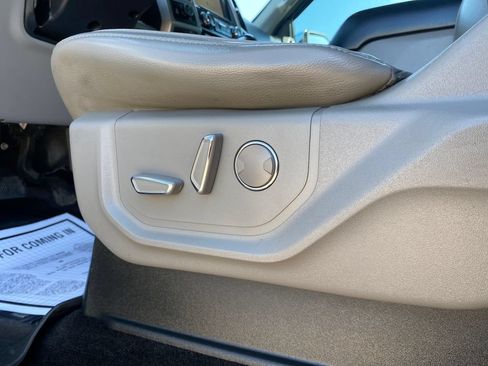 Used 2018 Ford F150 Lariat AWD/4WD image 31