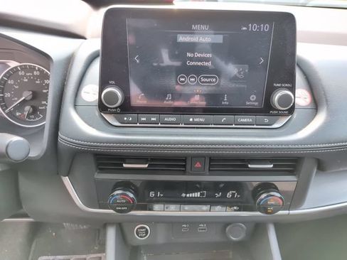 Used 2023 Nissan Rogue SV FWD image 18